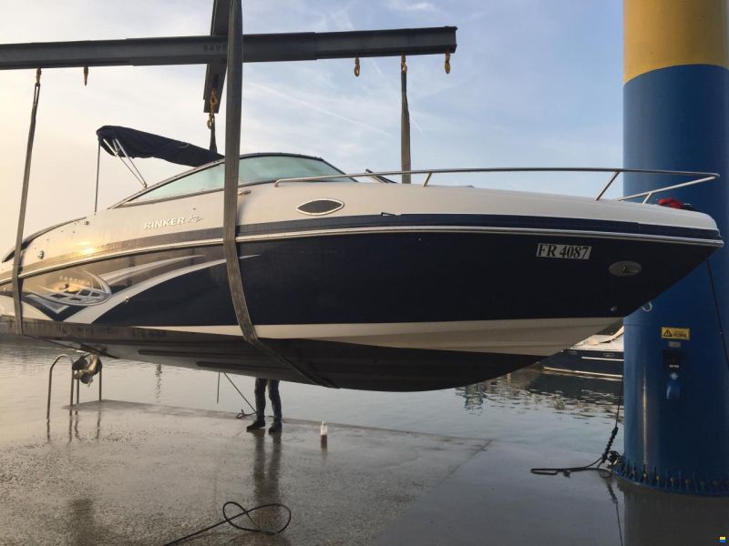 Rinker 246CC