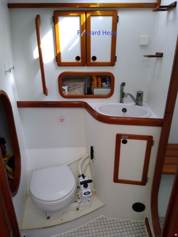 Nauticat 37