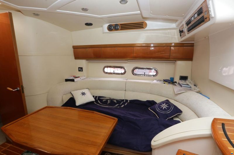Sealine S43 Sports Cruiser