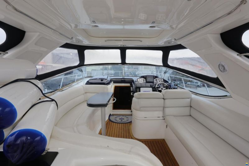 Sealine S43 Sports Cruiser