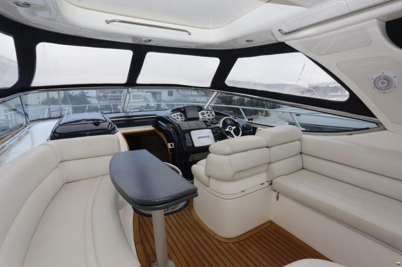 Sealine S43 Sports Cruiser