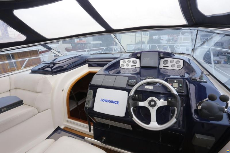 Sealine S43 Sports Cruiser