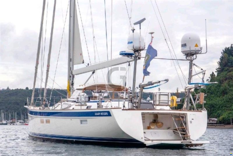 Hallberg-Rassy 57