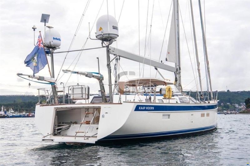 Hallberg-Rassy 57
