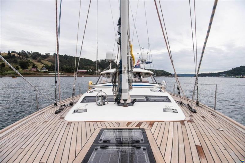 Hallberg-Rassy 57