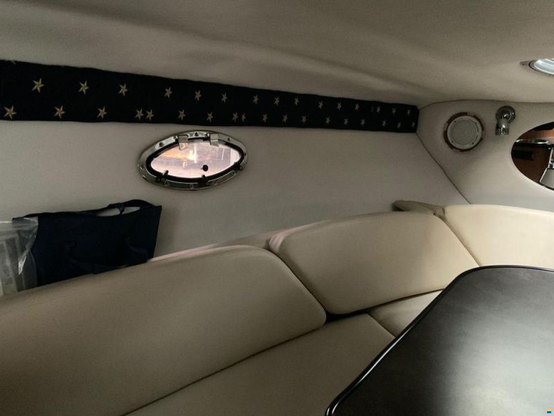 Crownline 275 CCR