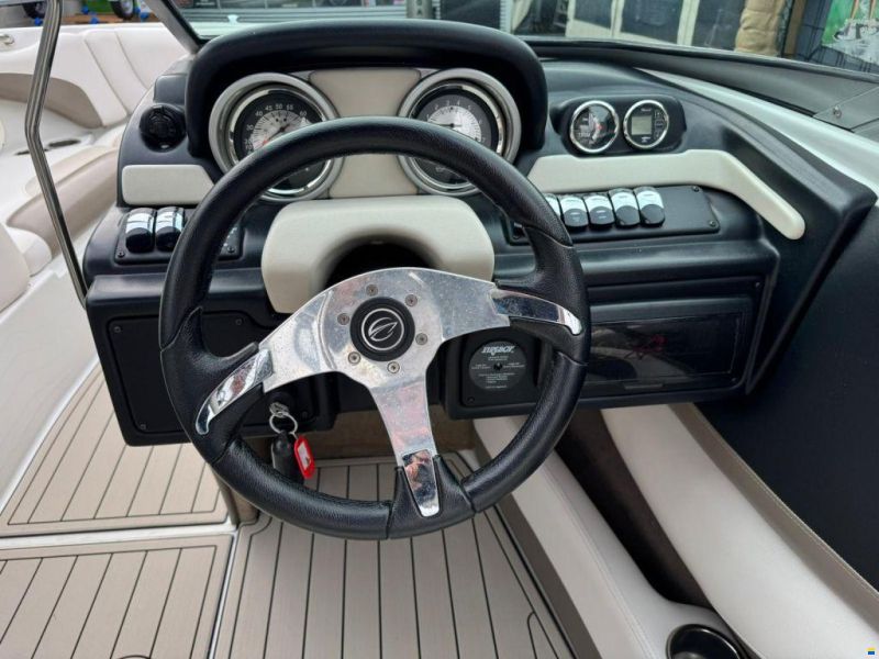 Crownline 215 SS