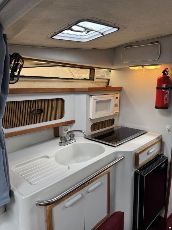 Sea Ray Sundancer 270/290