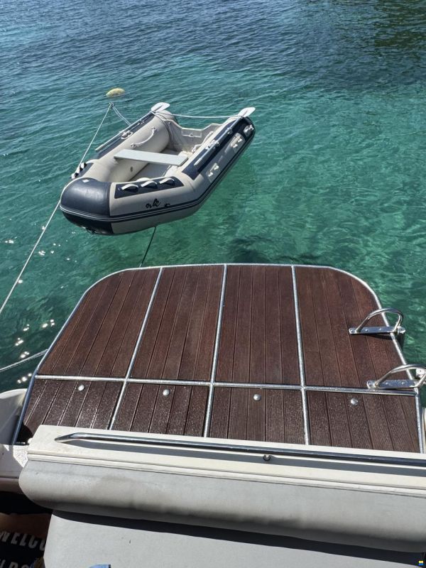 Sea Ray Sundancer 270/290