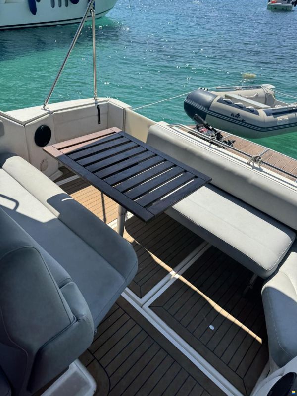 Sea Ray Sundancer 270/290