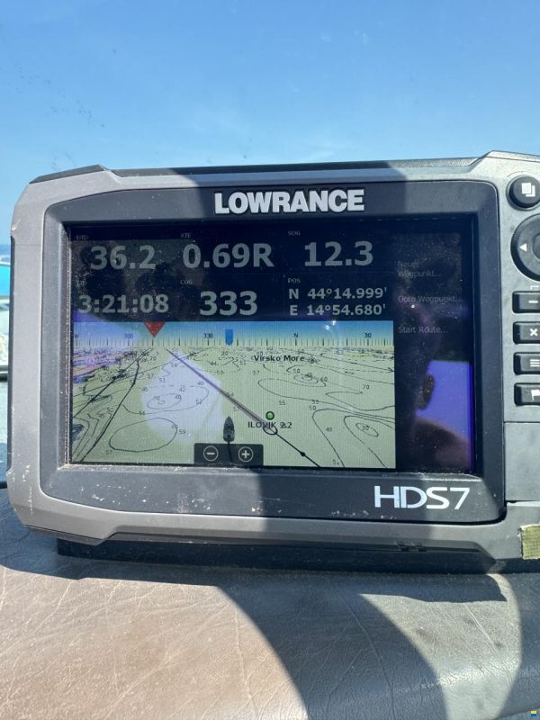 Sea Ray Sundancer 270/290