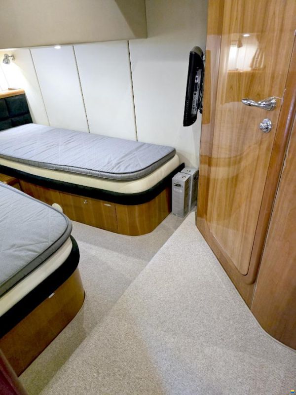 Sunseeker Portofino 46