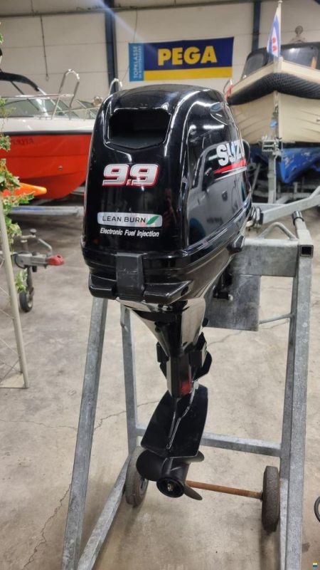 Suzuki DF9.9B 4-takt EFI