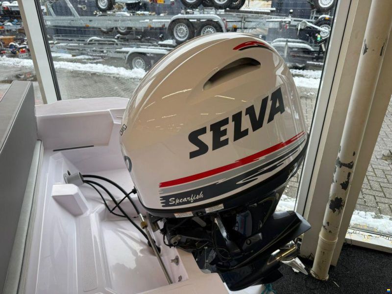 Selva D.570
