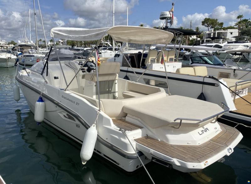 Cranchi Endurance 27