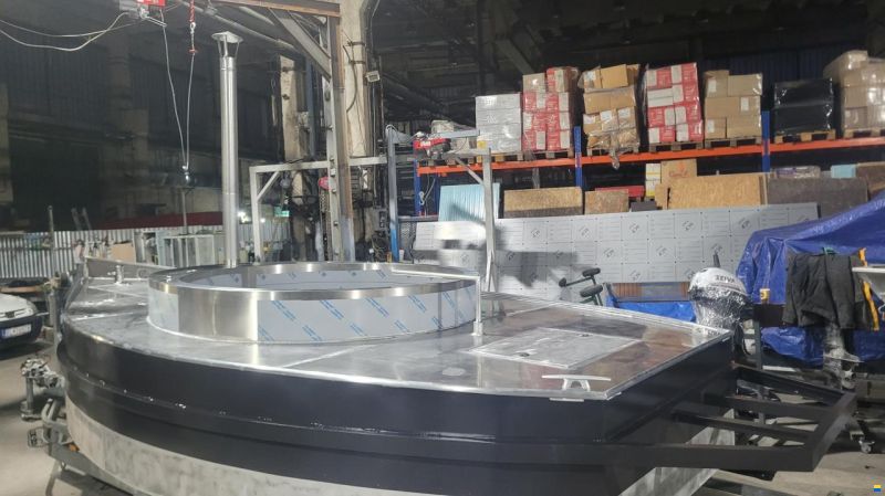 FLOATING JACUZZI