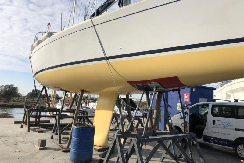 Grand Soleil 40