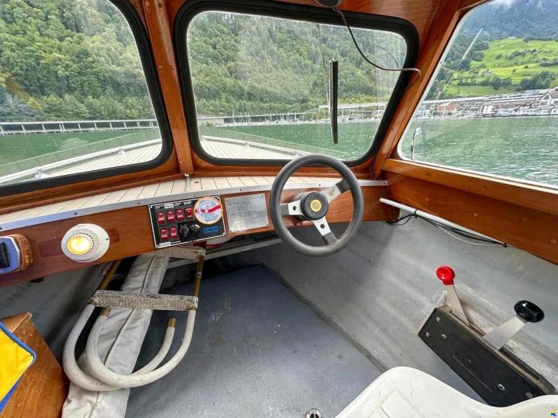 Hensa De Luxe Variant