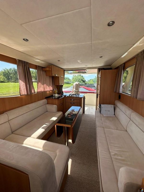 Greenline 33