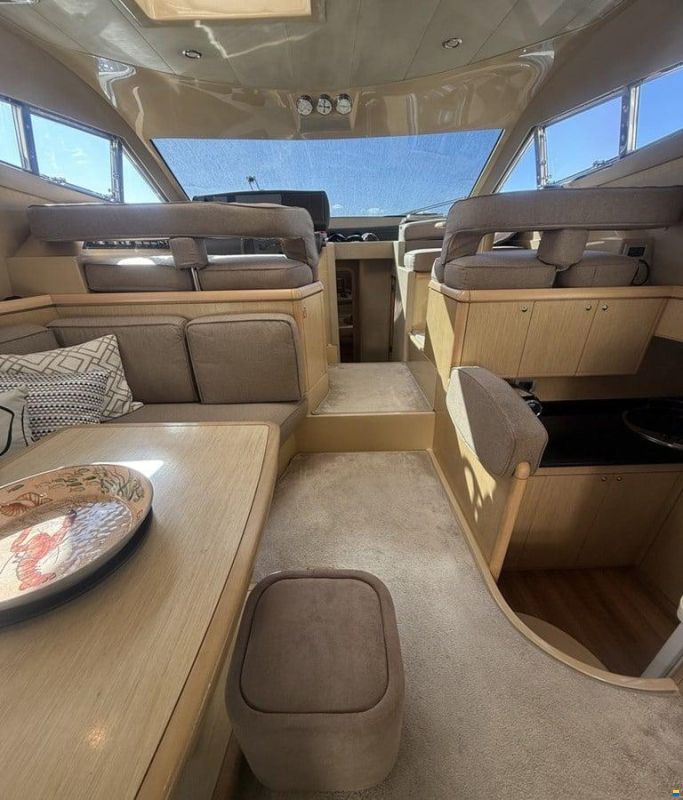 Ferretti 460 Fly