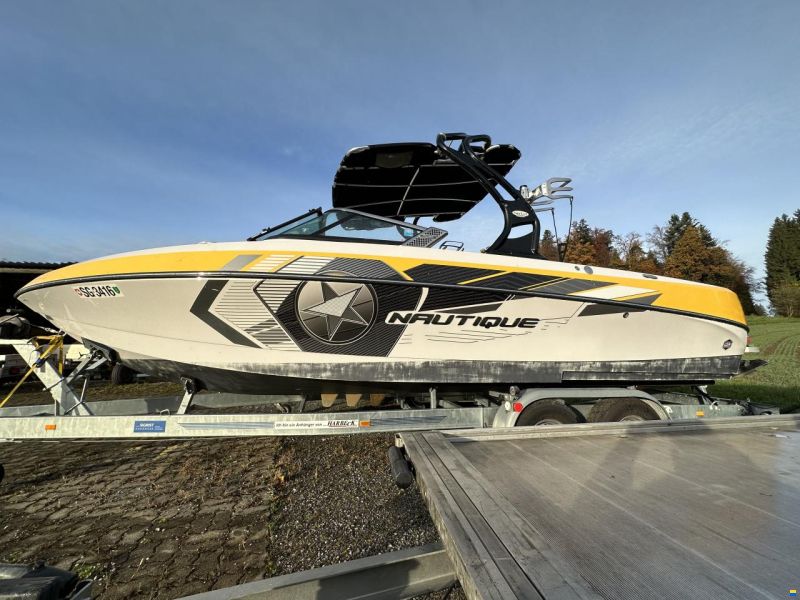 Nautique Correct Craft Nautique 226