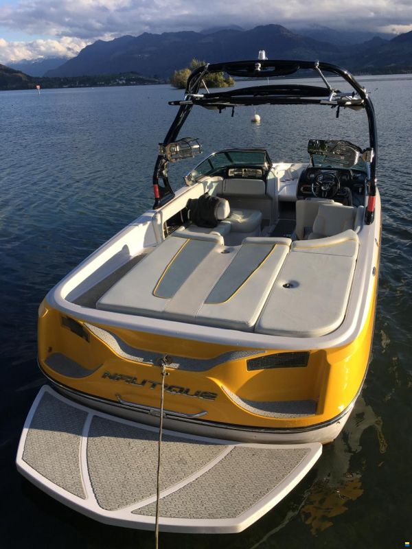 Nautique Correct Craft Nautique 226