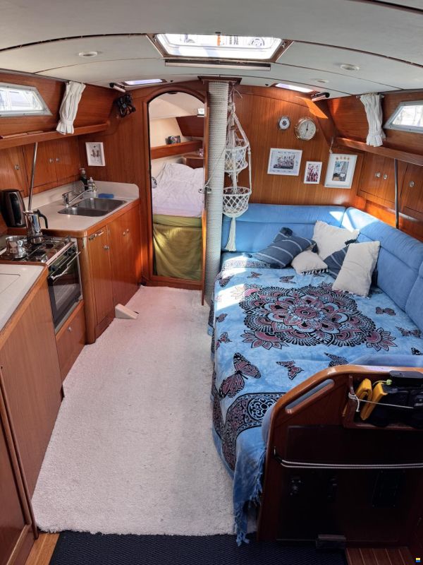 Jeanneau Sun Odyssey 37.1