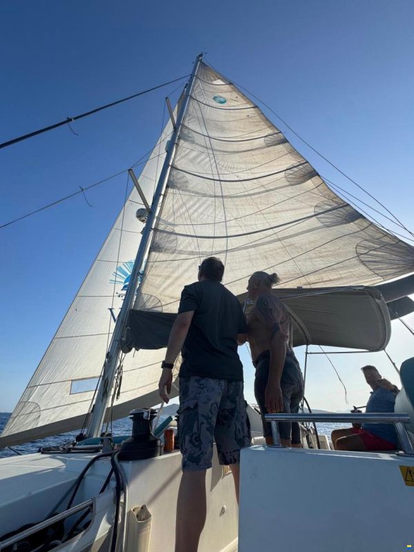 Lagoon 450 F