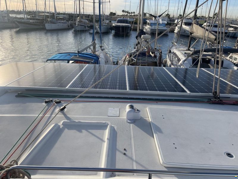 Lagoon 450 F