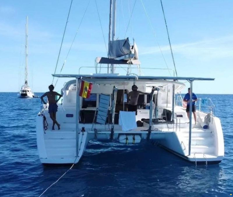 Lagoon 450 F