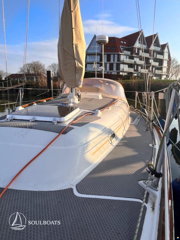 Alpha 32, Van de Stadt, ANGEBOT