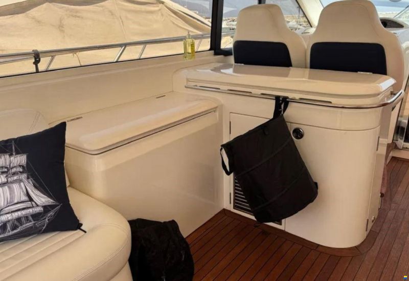 Princess V65