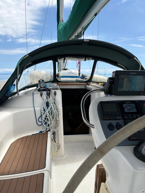Bavaria 38 Holiday