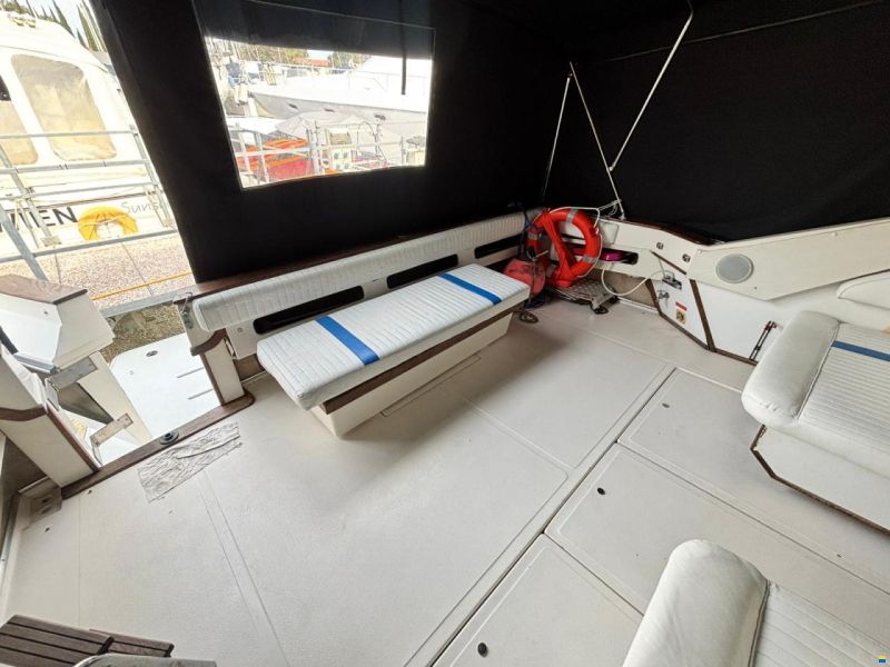 Sea Ray 390 EC