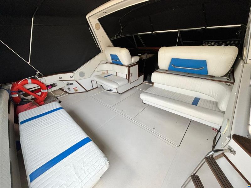 Sea Ray 390 EC