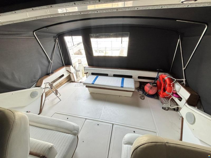 Sea Ray 390 EC