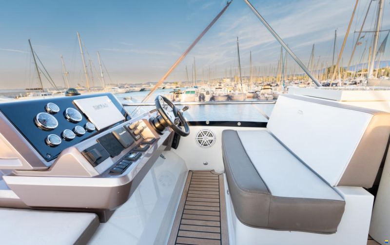 Galeon 420 Fly