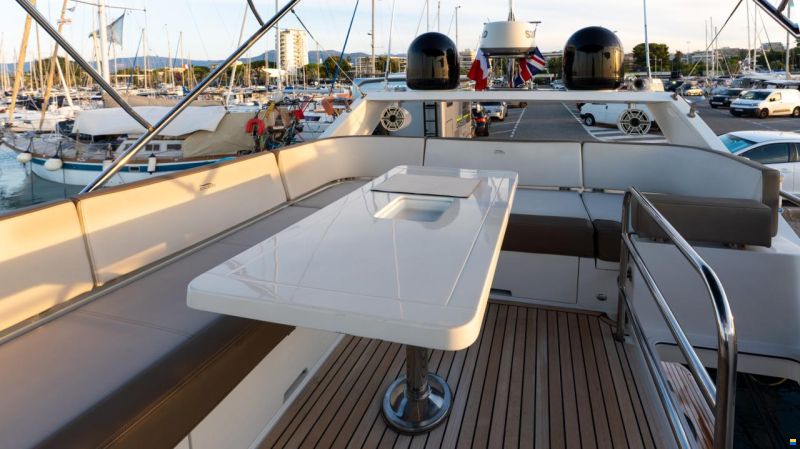 Galeon 420 Fly