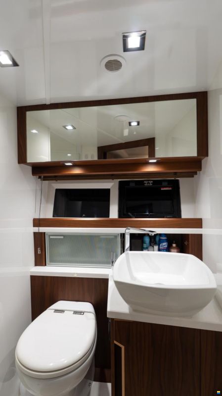 Galeon 420 Fly