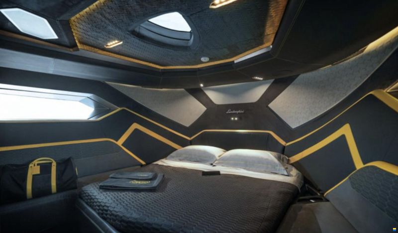 Tecnomar Lamborghini 63