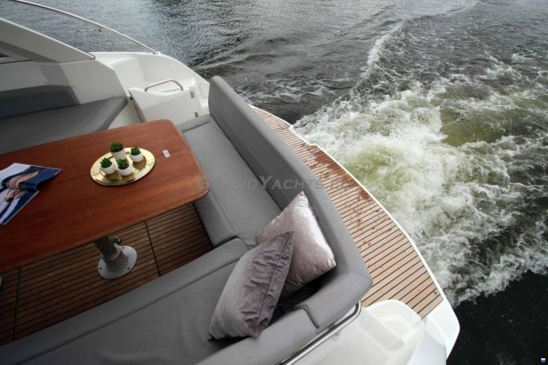 Beneteau Gran Turismo 38