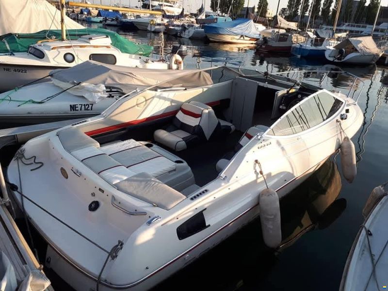 Bayliner 2052 Capri Cuddy