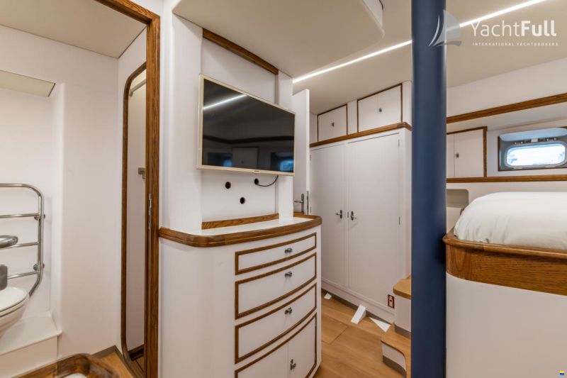 Van Dam Nordia 82 Ketch