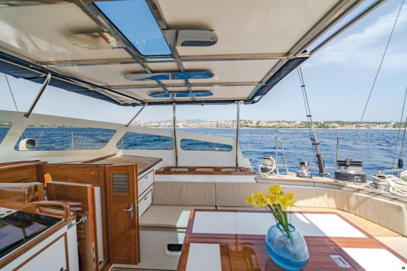 Van Dam Nordia 82 Ketch