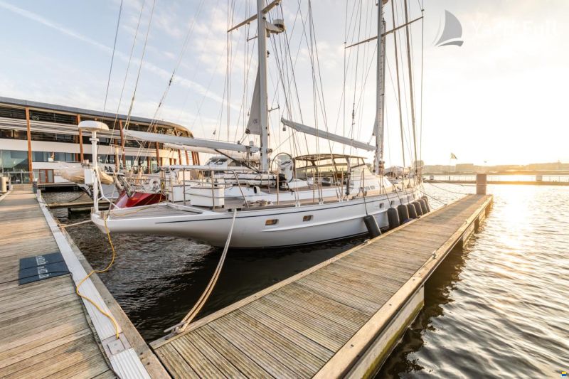 Van Dam Nordia 82 Ketch