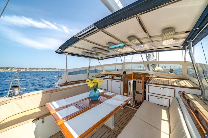 Van Dam Nordia 82 Ketch