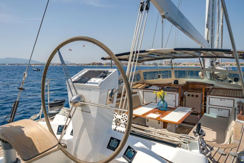 Van Dam Nordia 82 Ketch