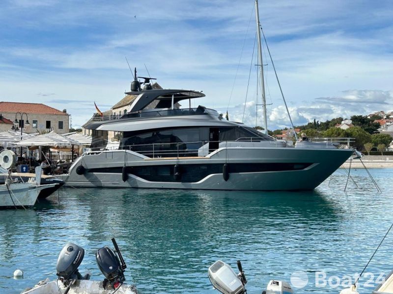 Cranchi 67 Sessantasette Fly