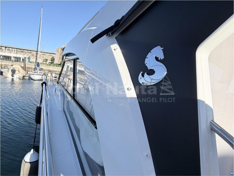 Beneteau Antares 9 OB