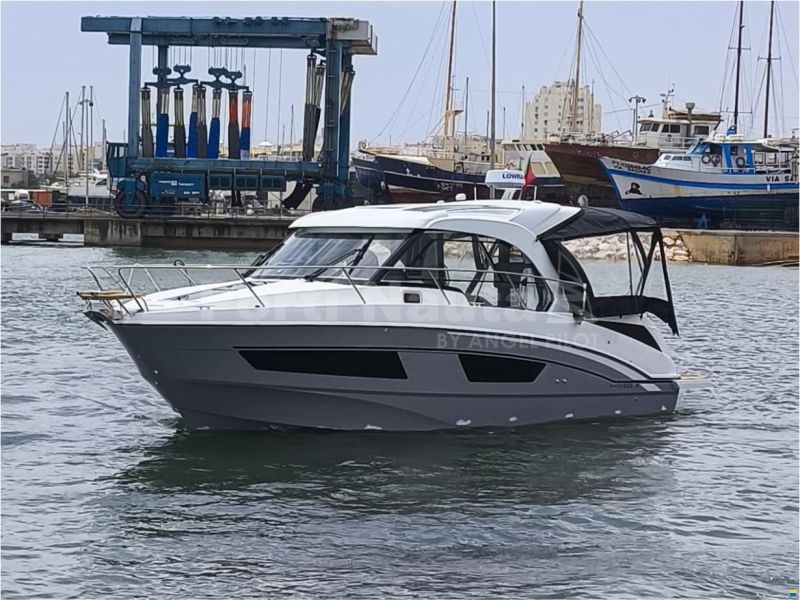 Beneteau Antares 9 OB